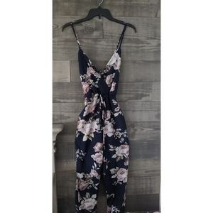 *Brand New* MOST ADORABLE JUMPSUIT
